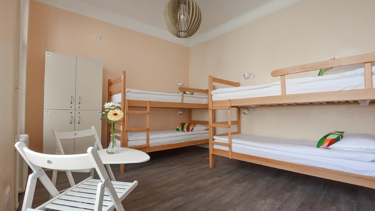 Roommates Hostel Belgrade Luaran gambar