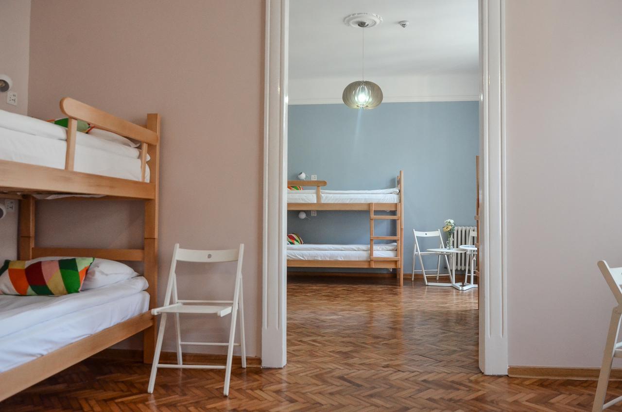 Roommates Hostel Belgrade Luaran gambar