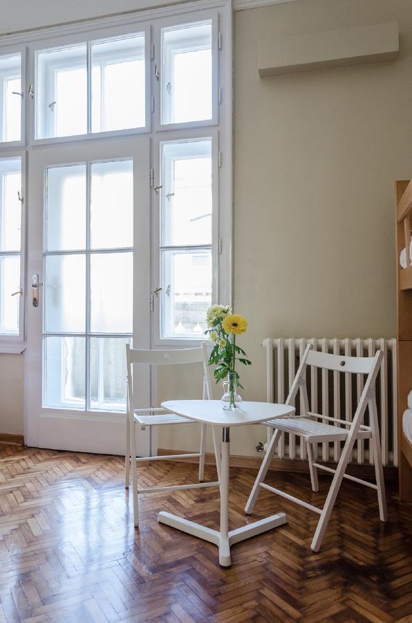 Roommates Hostel Belgrade Luaran gambar