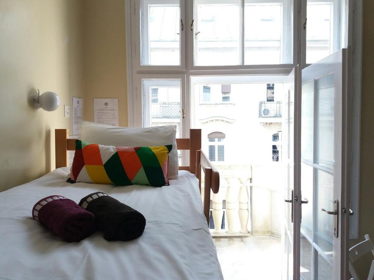 Roommates Hostel Belgrade Luaran gambar